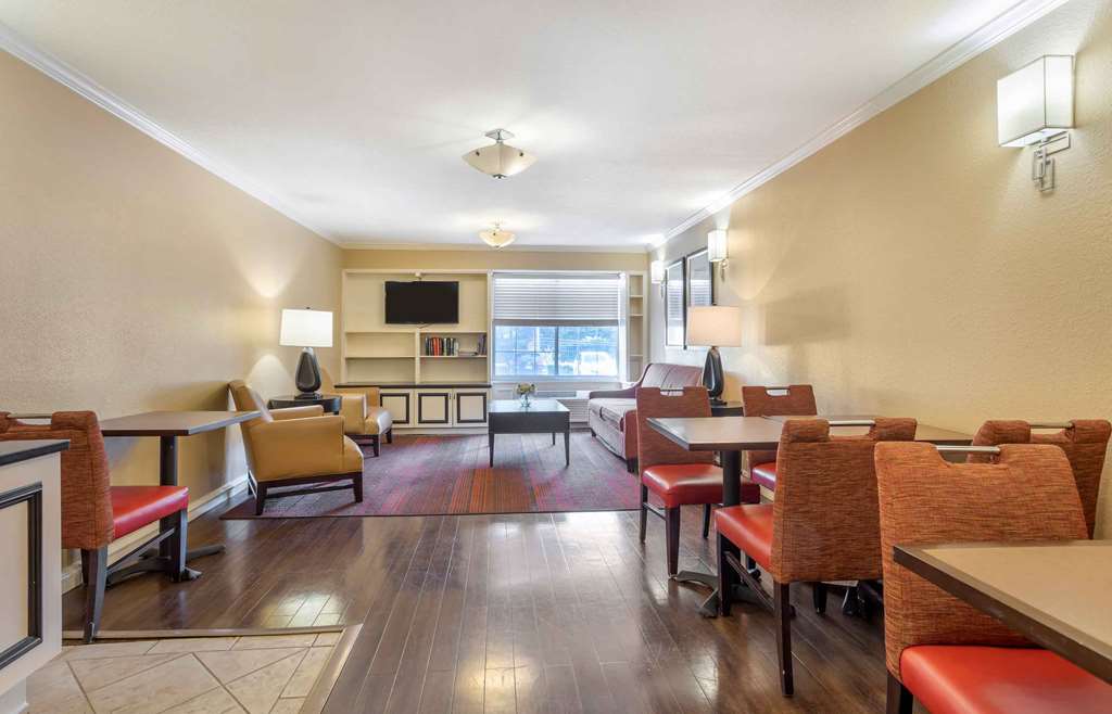 Extended Stay America Suites Shelton Fairfield County - photo 5