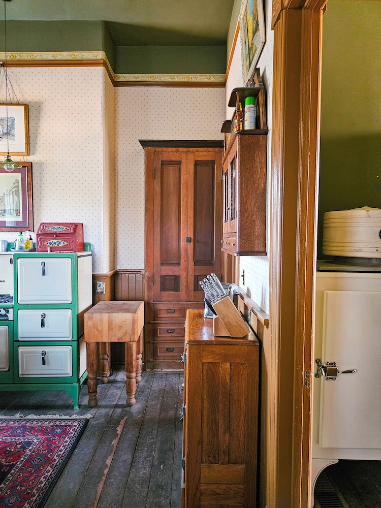 The JD Hyde Historic Inn - photo 70