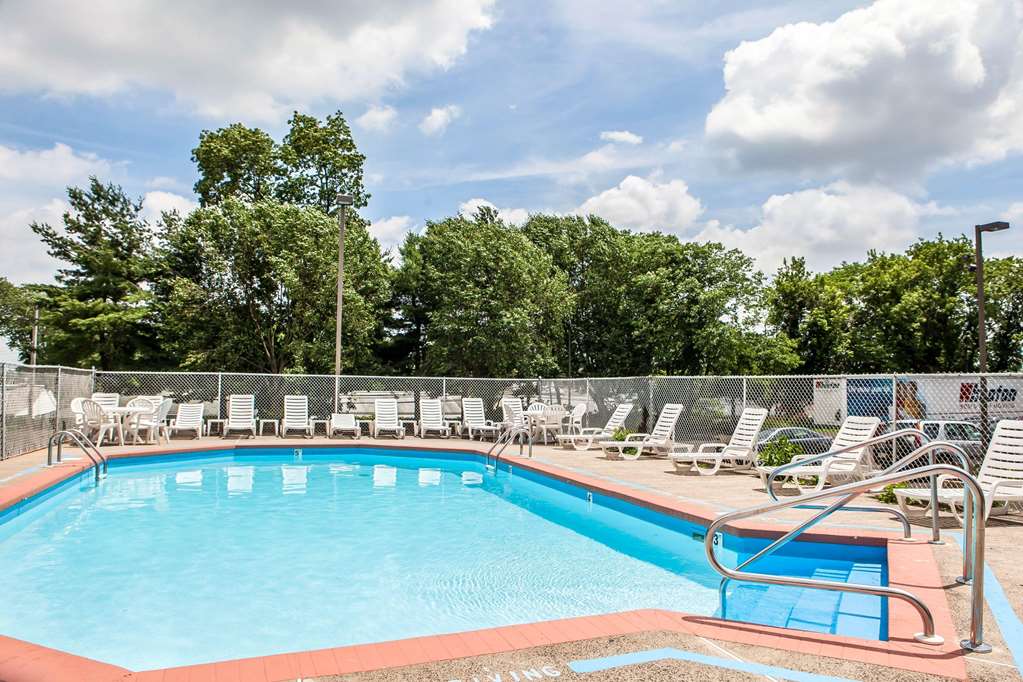 Comfort Inn Feasterville Trevose - photo 35