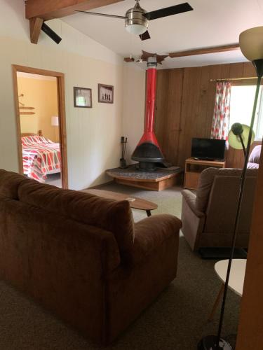 Petersons Cottages - featured photo
