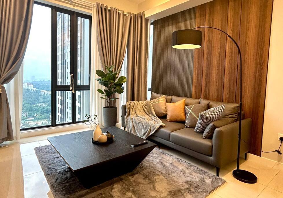 KL Central 31st floor KLCC view — 4-Star Luxury Hotel in Kuala Lumpur, Malaysia