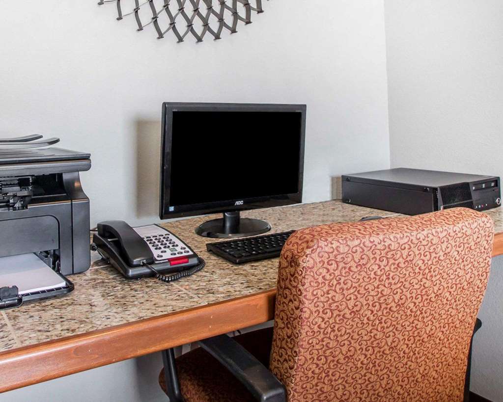 Quality Inn US65 & E. Battlefield Rd. Springfield - photo 22