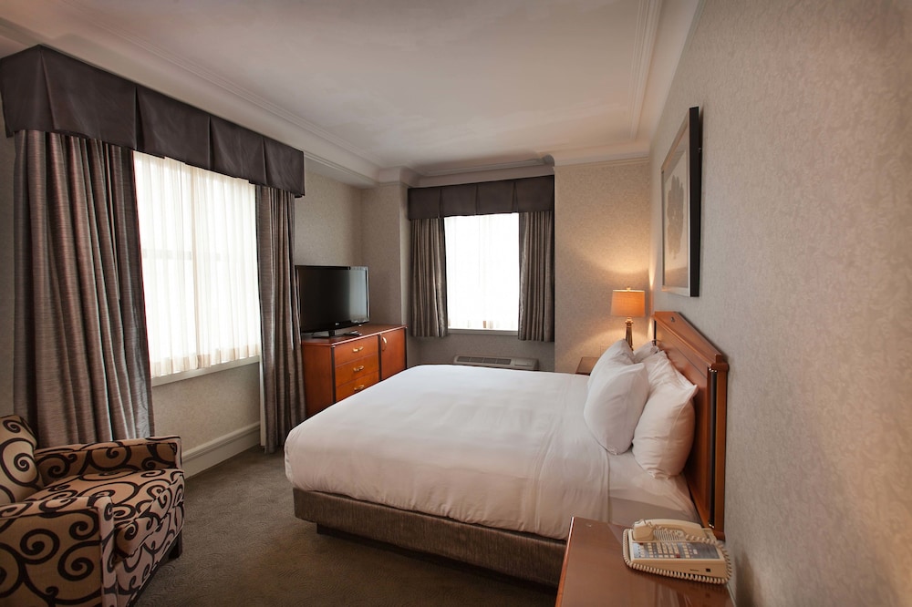 Hilton Cincinnati Netherland Plaza - photo 7