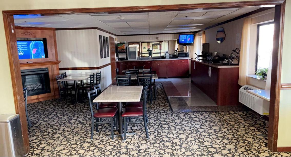 Baymont by Wyndham Battle Creek I 94 - photo 7