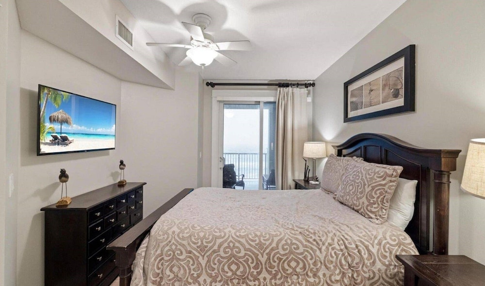 Grand Panama Beach Resort PET Friendly by Panhandle Getaways - photo 11