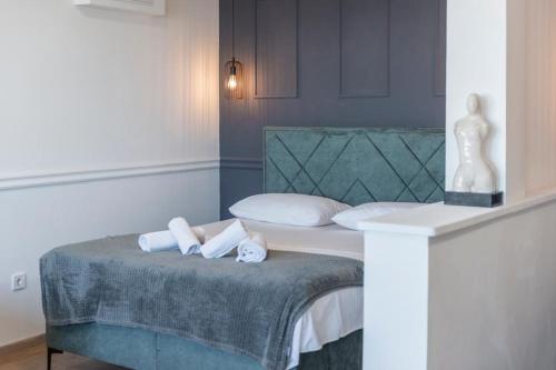 Guest house AllineedDubrovnik Choose between Double room or penthouse or studio apartments FREE PARKING