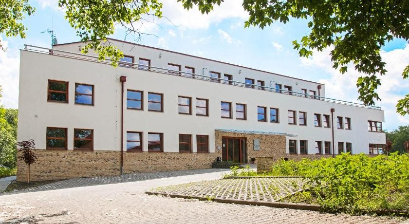 Sporthotel Hostivice - last minute hotel in Hostivice