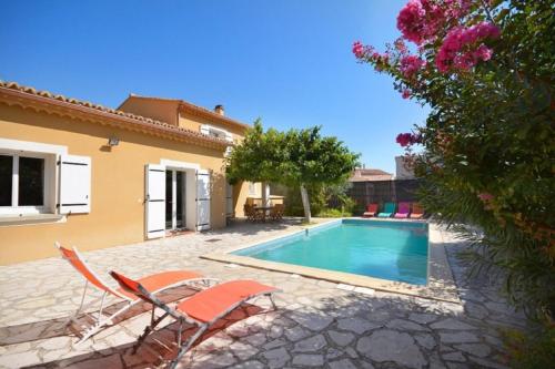 Villa Route De Pernes — 4-Star Luxury Hotel in Saint-Didier-En-Velay, France