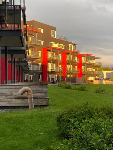 Cozy and Central 3 Bedroom Apartment — 4-Star Luxury Hotel in Tromso, Norway