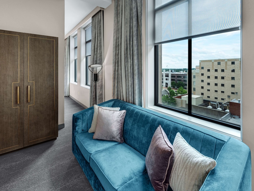 Tulsa Club Hotel Curio Collection by Hilton - photo 34