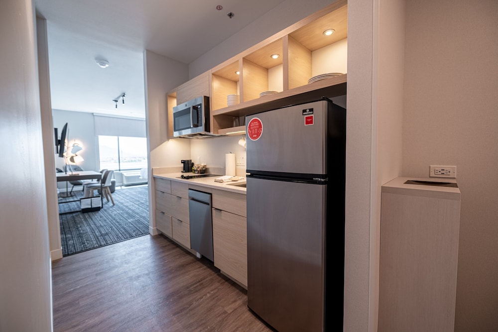 TownePlace Suites by Marriott Las Vegas North I 15 - photo 12