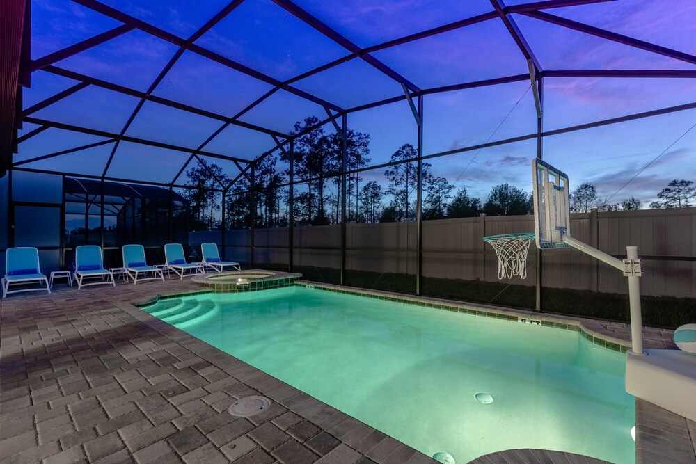 Solara Resort Luxury 9 Bedroom Homes - photo 51