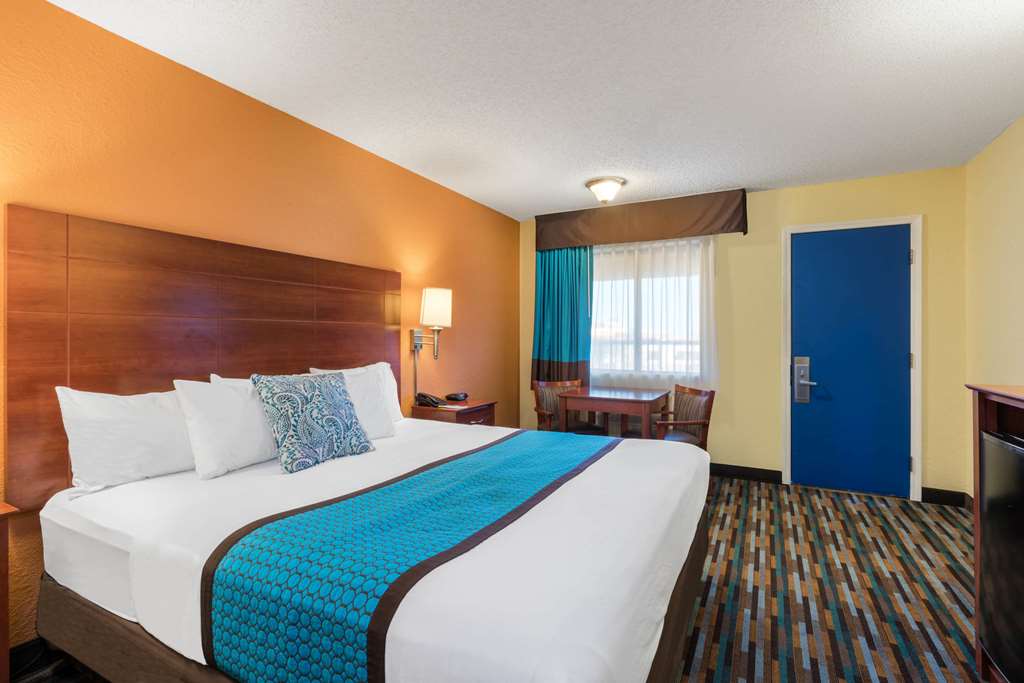 Days Inn by Wyndham Tucumcari - photo 11