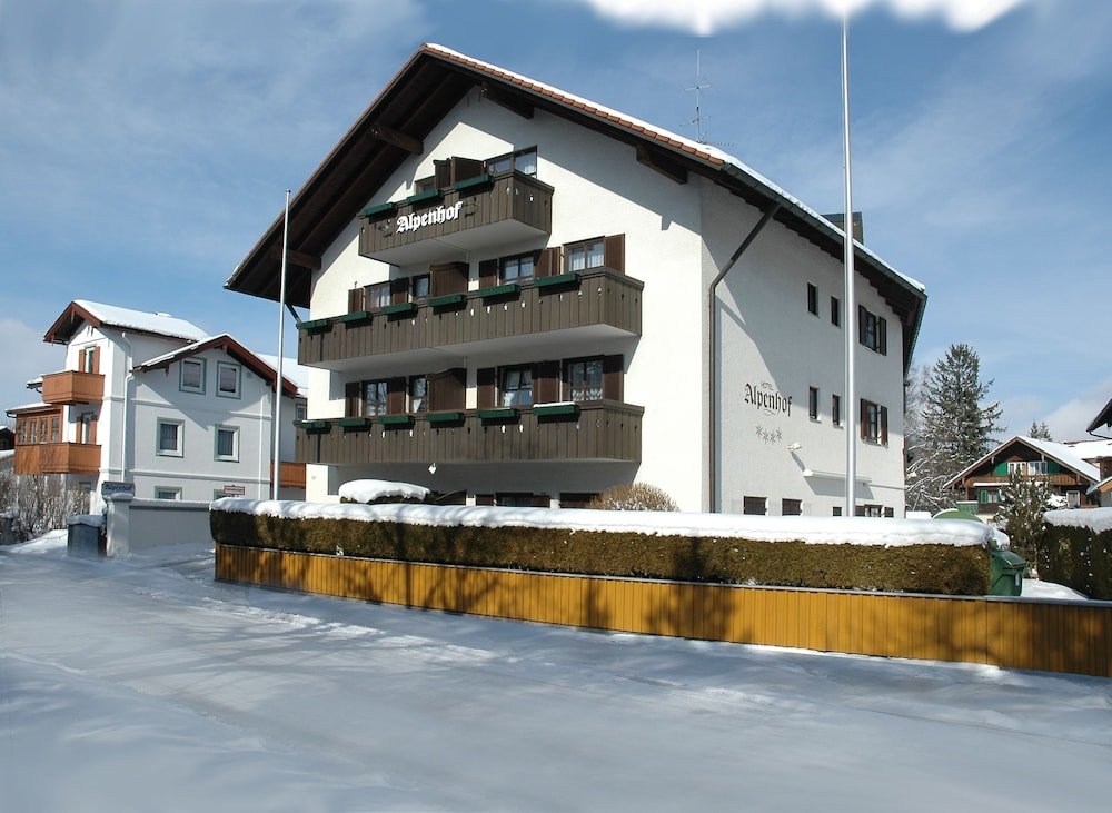 Hotel Alpenhof - carbon neutral hotel in Bad Toelz