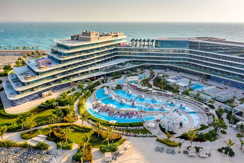 W Dubai The Palm — 5-Star Luxury Hotel in Dubai, United Arab Emirates