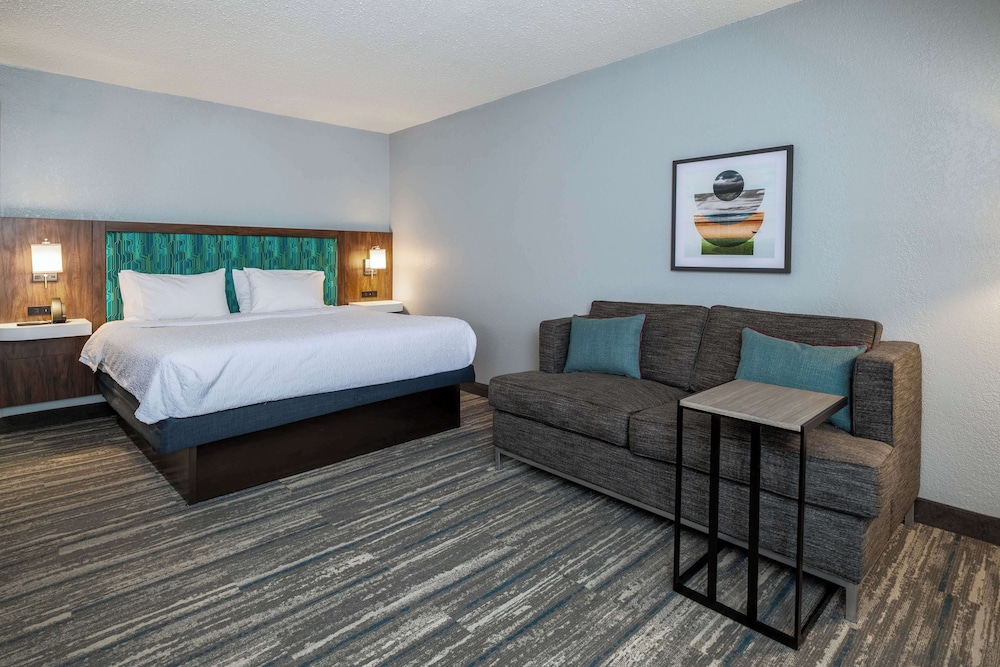 Hampton Inn Dahlgren - photo 14