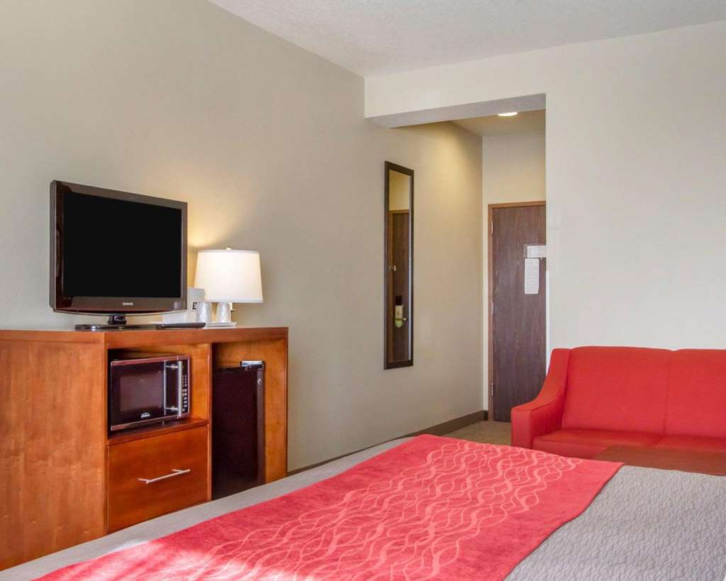 Comfort Inn Bolivar - photo 10