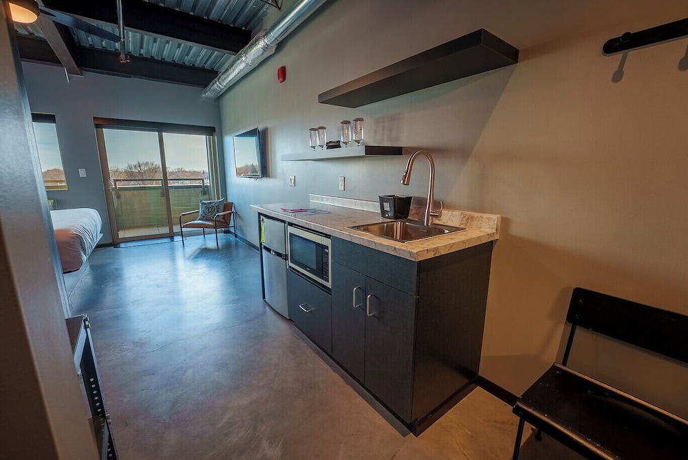 Brewhalla Hotel - photo 42