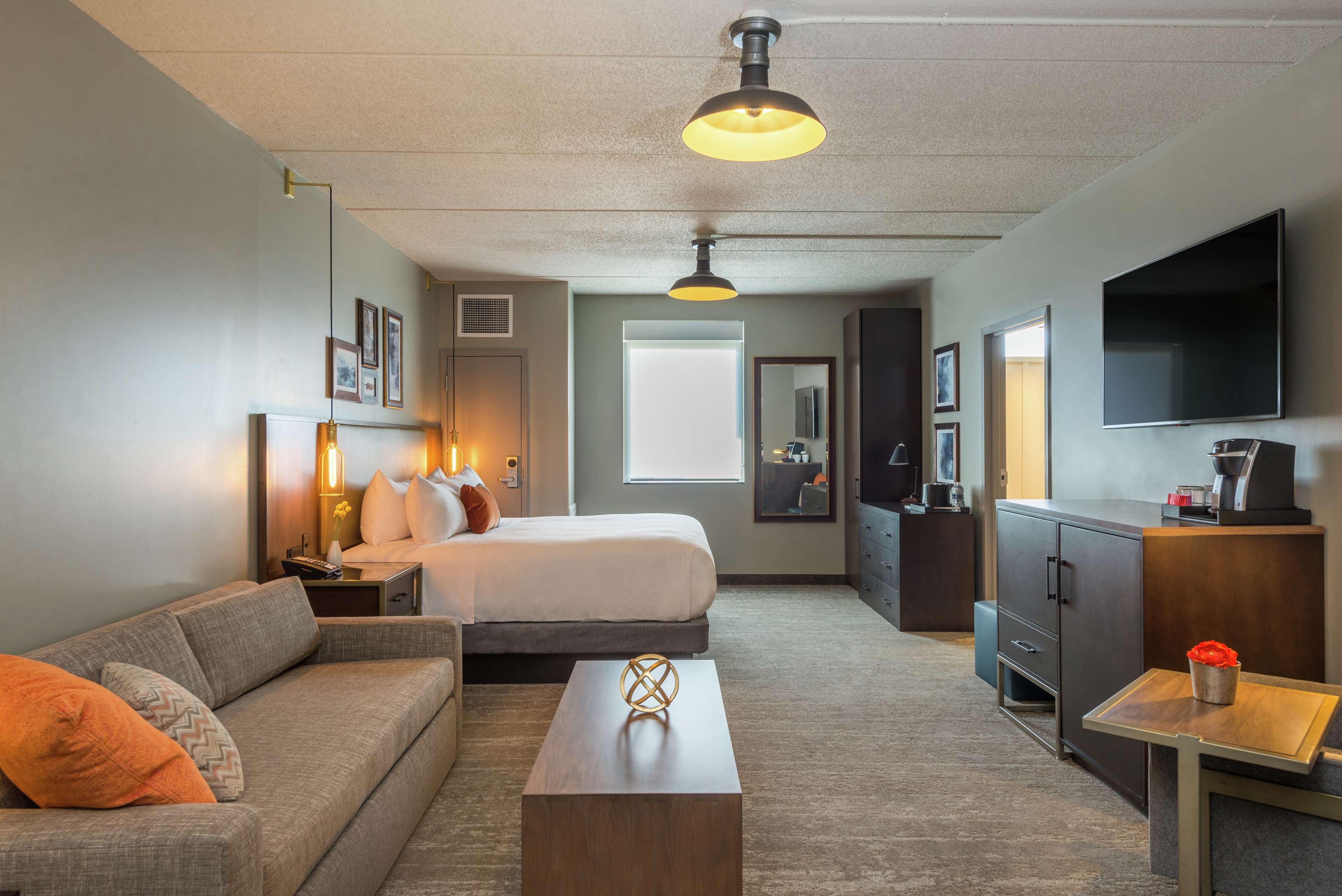 Hotel Saranac Curio Collection By Hilton - photo 50