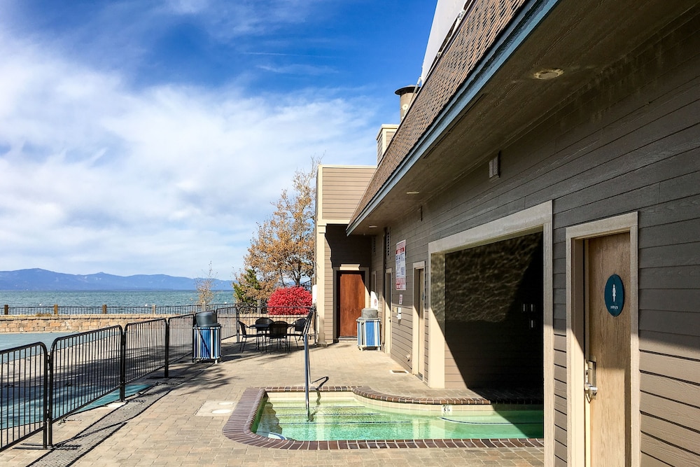 619 Lakefront - photo 74