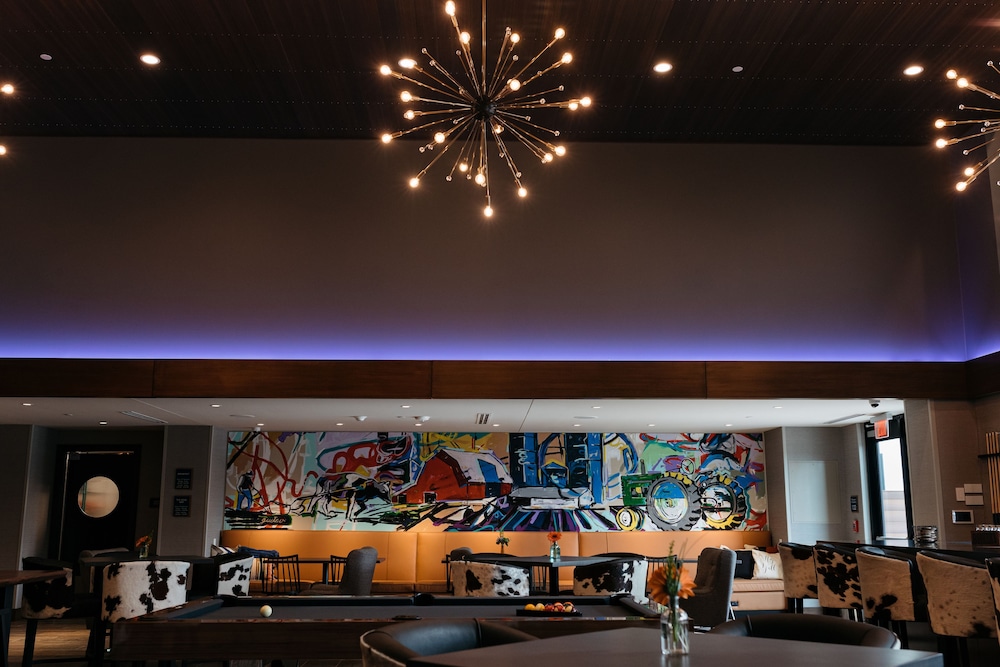 Revel Hotel Des Moines Urbandale Tapestry Collection by Hilton - photo 111