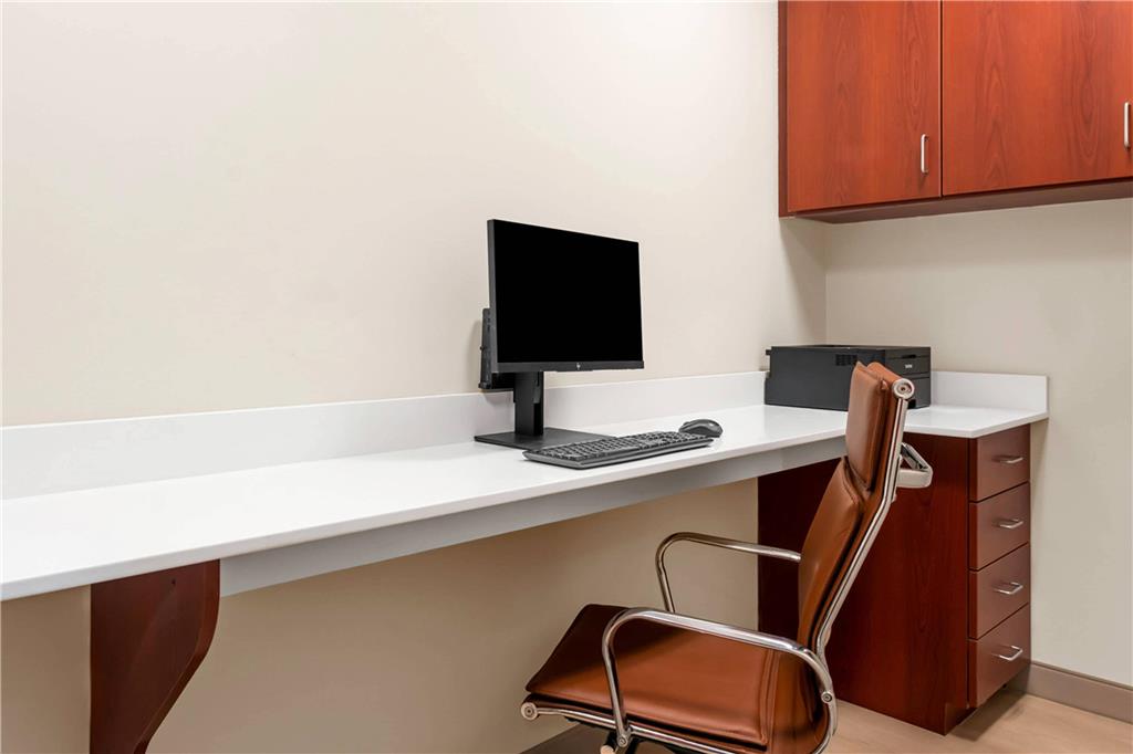 Comfort Suites Augusta Riverwatch - photo 35