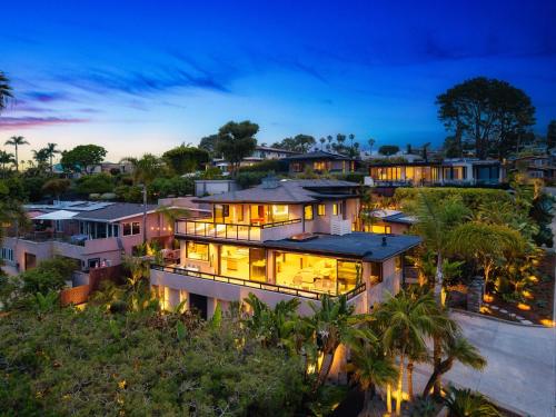 Solana Beach Luxury with Panoramic Ocean Views — 4-Star Luxury Hotel in Solana Beach, United States