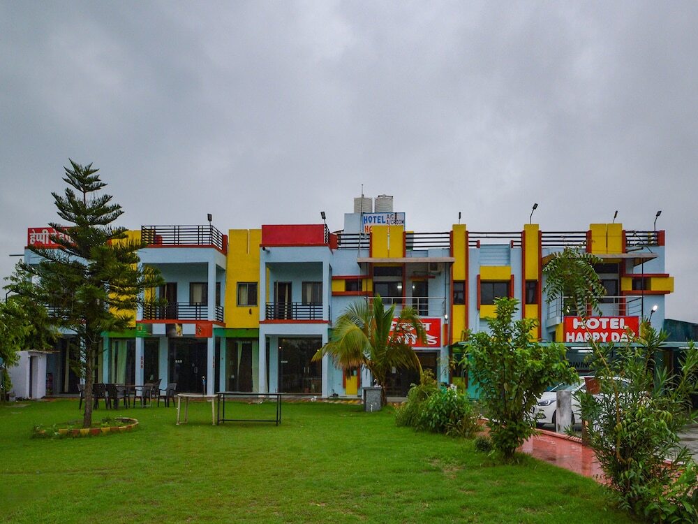 Hotel Happy Day by OYO Rooms in Abu Road, India