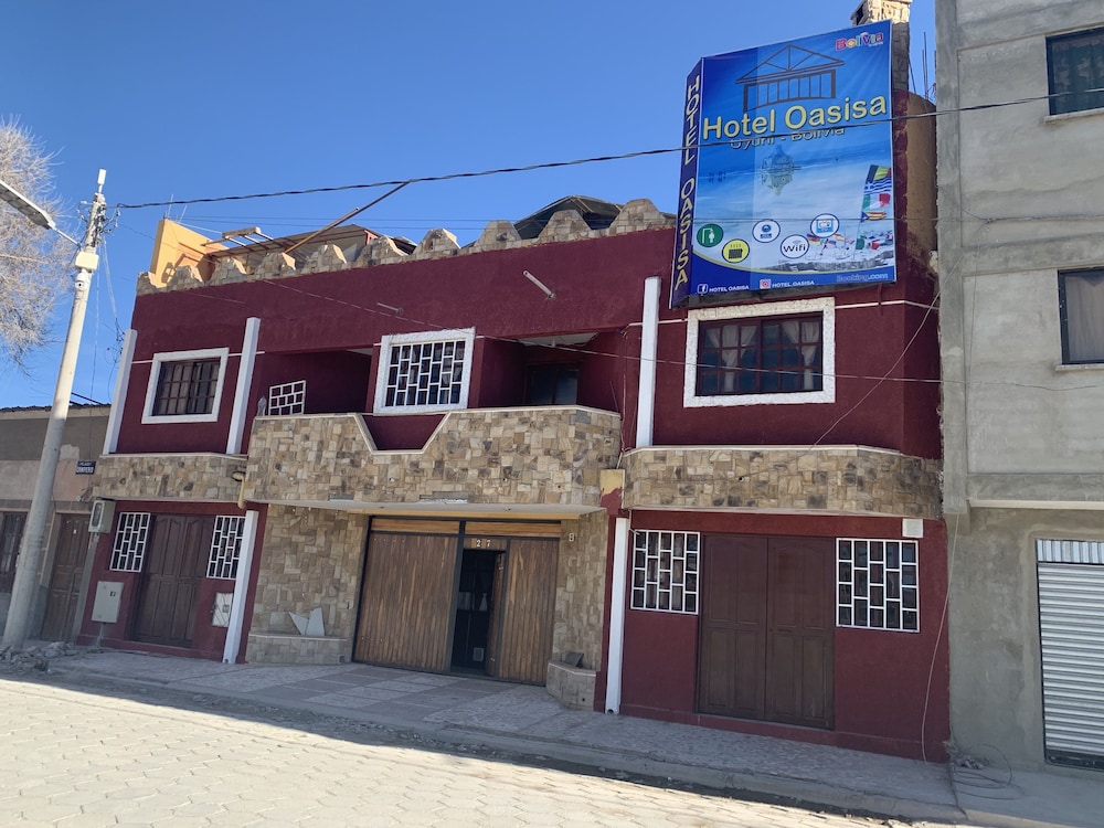 Oasisa Hotel in Uyuni, Bolivia