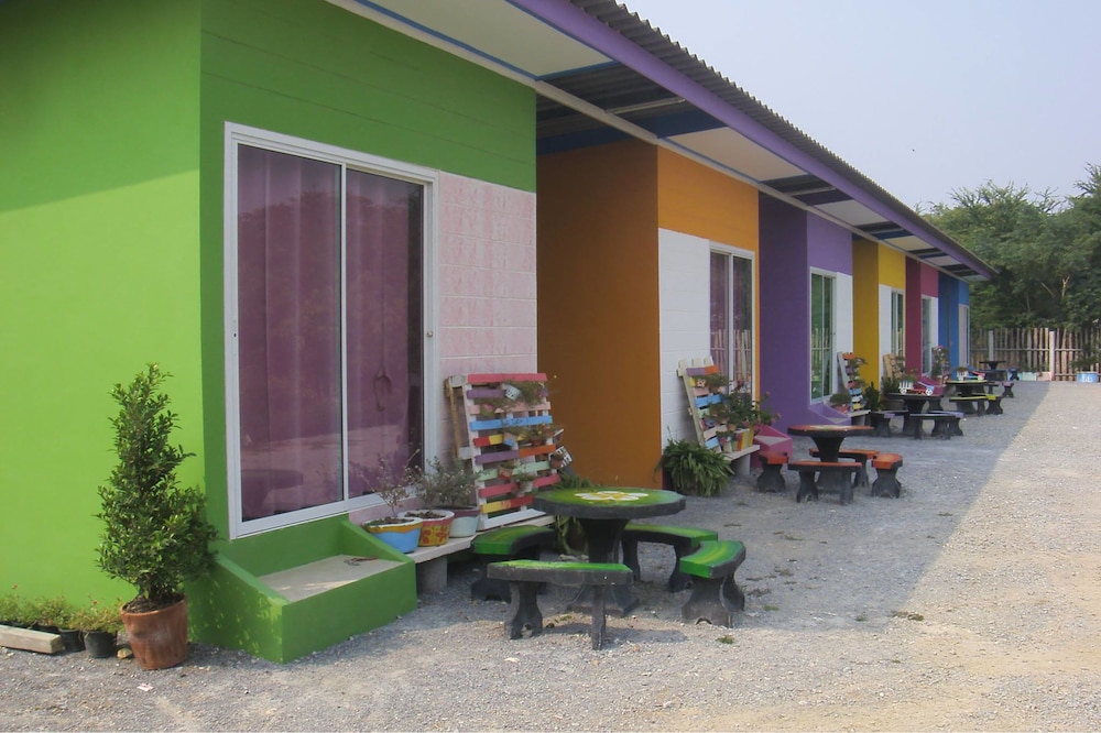 The Zoosk Resort in Suphan Buri, Thailand