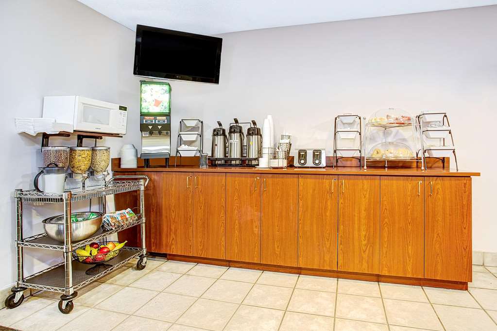 Microtel Inn & Suites by Wyndham Mason Kings Island - photo 13