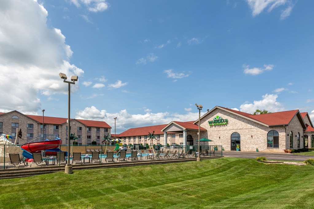 Wingate by Wyndham Wisconsin Dells Waterpark - photo 5