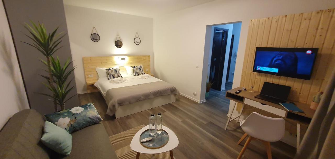 Confort Studio 1 City Center — 4-Star Luxury Hotel in Bucharest, Romania