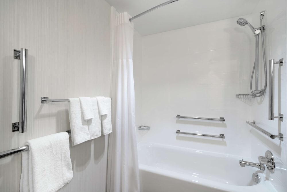 Hampton Inn Downingtown Exton - photo 33