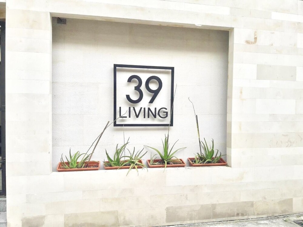 39 Living Bangkok