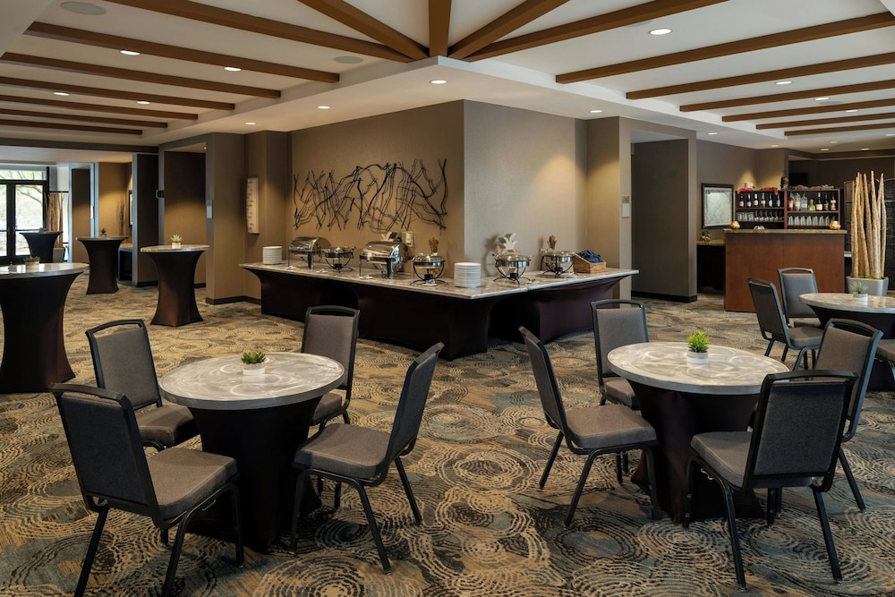 Courtyard Scottsdale Salt River - photo 49