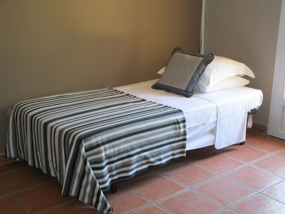 Hotel Restaurant l’Escapade — Bedoin — photo 3