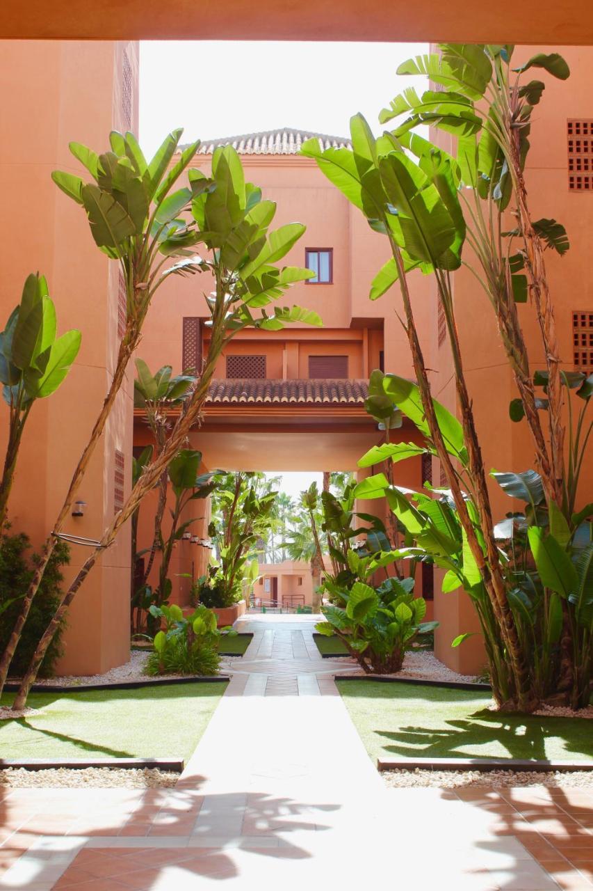 Apartamento Playa Y Golf Con Parking Incluido — 4-Star Luxury Hotel in Motril, Spain