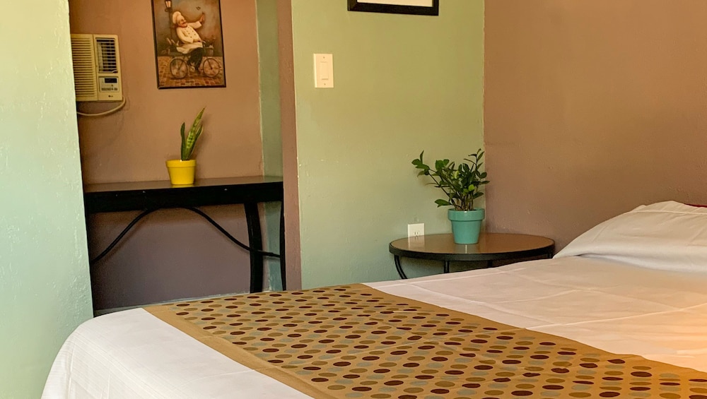 Copper Mountain Motel - photo 11