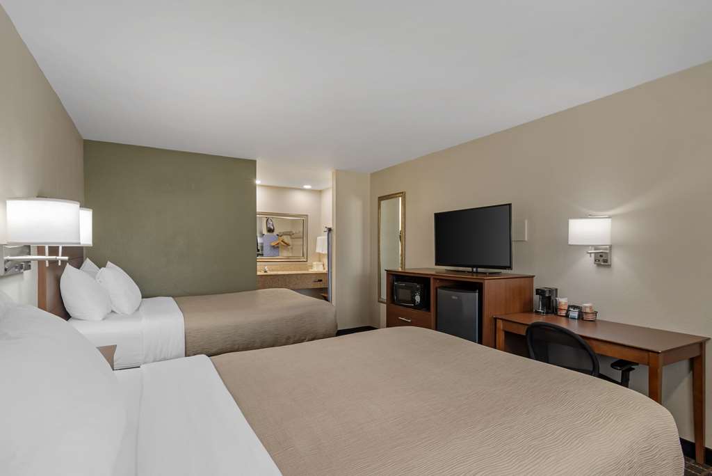 Quality Inn & Suites Morrow Atlanta South - photo 7