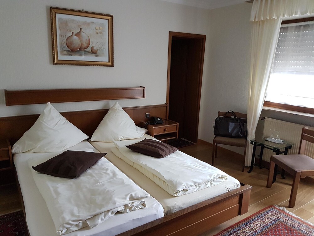 Hotel zum Mühlengarten — Nittel — photo 3