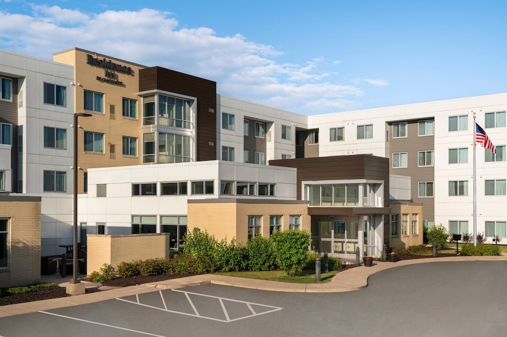 Residence Inn Milwaukee West - photo 39