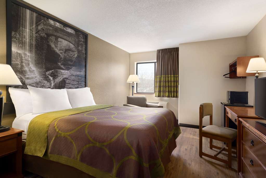 Super 8 by Wyndham Ithaca - photo 17