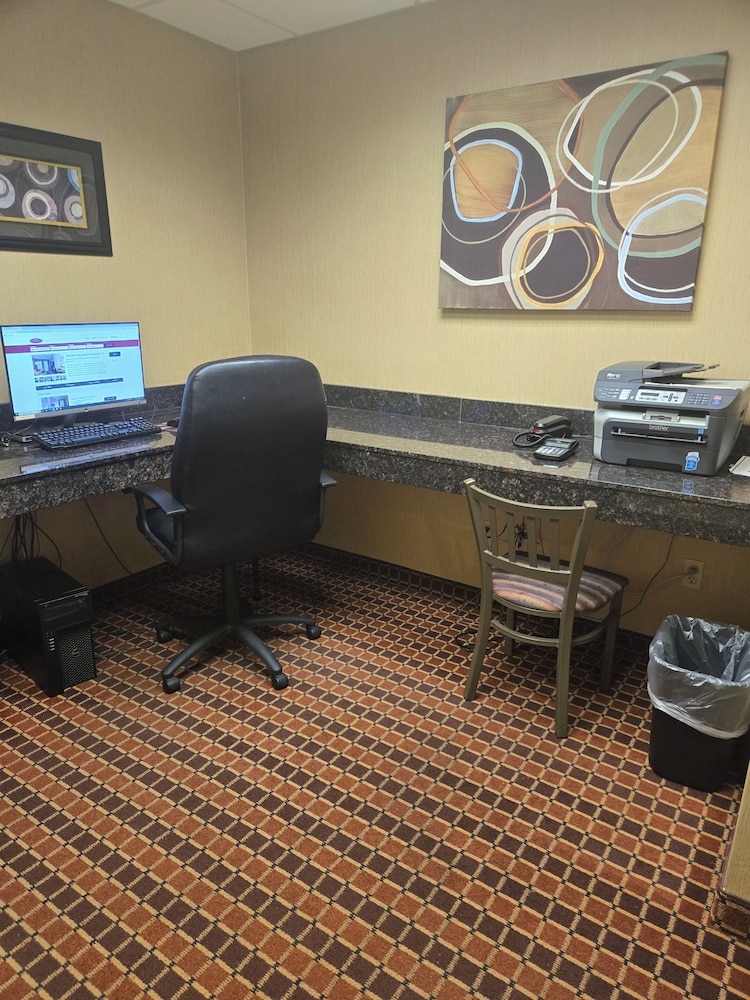 Affordable Suites of America Rogers Bentonville - photo 24