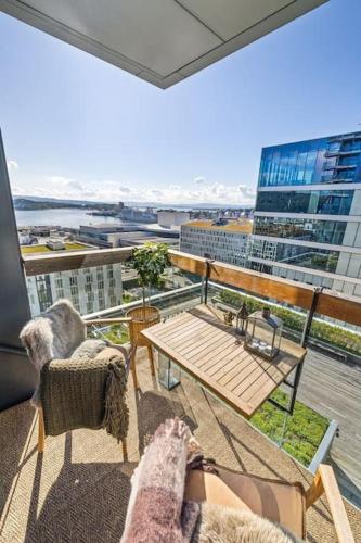Modern 3bed room sea view apartment @ Oslo Barcode — 4-Star Luxury Hotel in Oslo, Norway