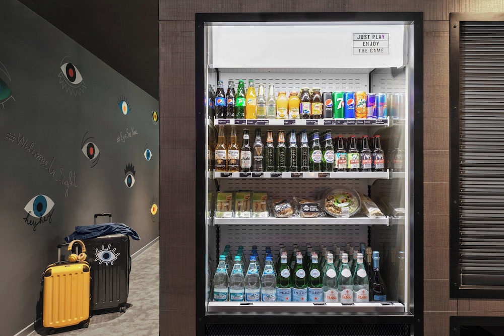 מזון ומשקאות