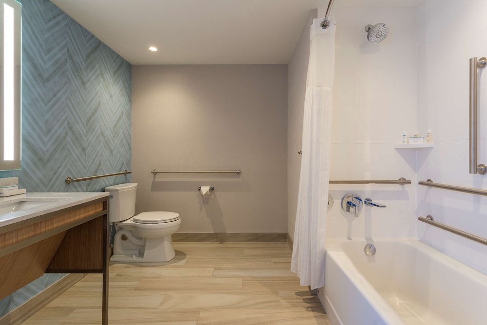 Hilton Garden Inn Boston Brookline MA - photo 25