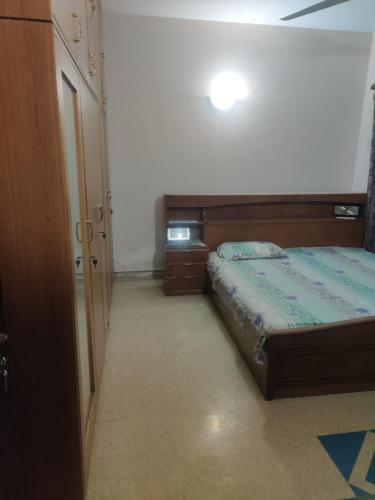 Furnished room - last minute hotel in Karachi