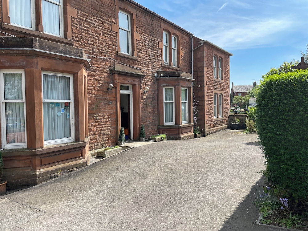 Hamilton House — 4-Star Luxury Hotel in Dumfries, United Kingdom