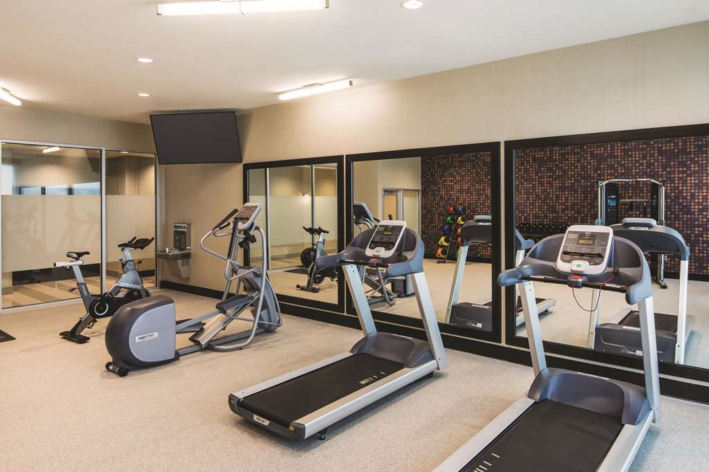 La Quinta Inn & Suites by Wyndham Atlanta South McDonough - photo 6
